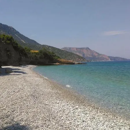 Hébergement de vacances Aloni House