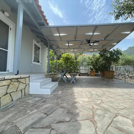 Aloni House Tatil Evi *