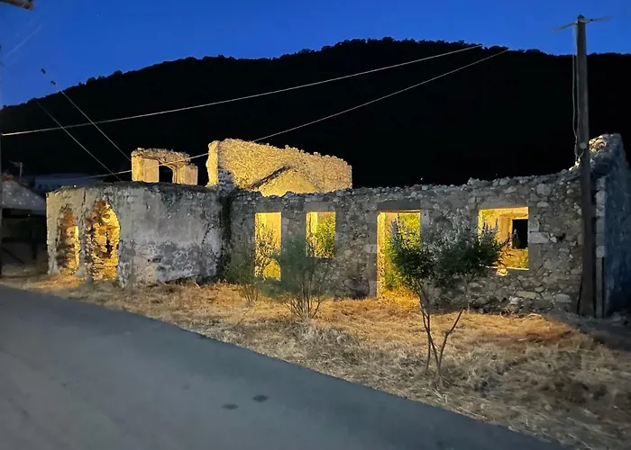 Aloni House Prázdninový dům Leonídion